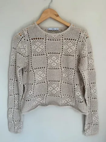 Top au crochet Mango