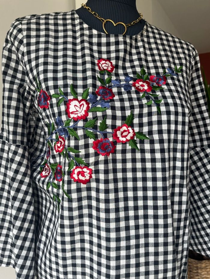 Blouse à carreaux avec broderie taille 38 - photo numéro 2