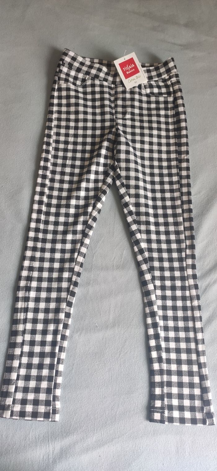 Pantalon vichy fille 8 an neuf,