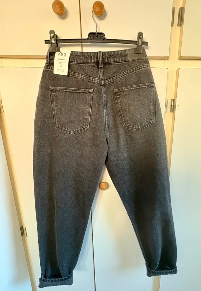 Jean Mom noir neuf - Zara - photo numéro 6