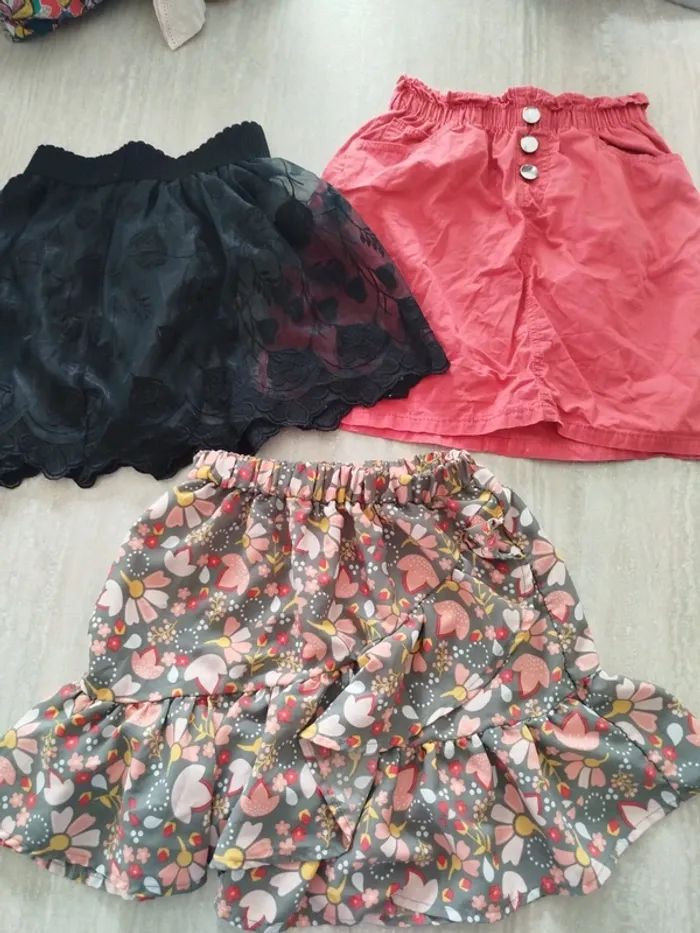 Lot 10 ans - 28 pièces - photo numéro 3