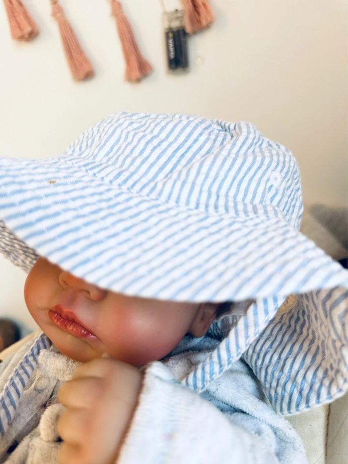 Chapeau de soleil rayure