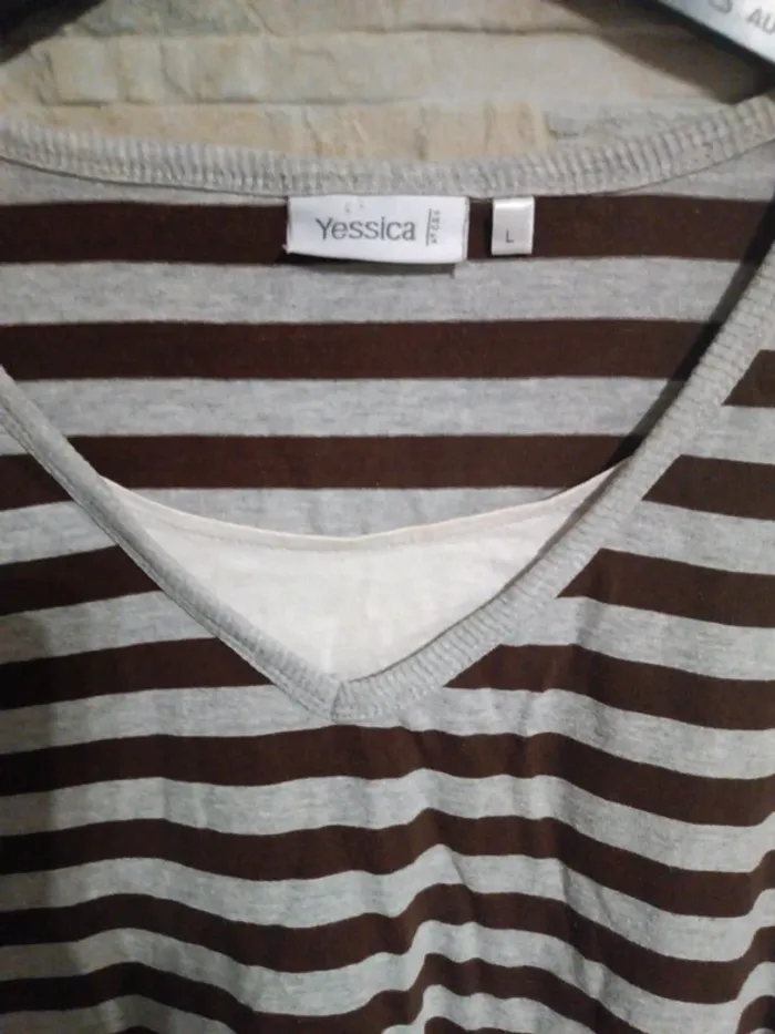 T-shirt rayé marron-gris Yessica L - photo numéro 3