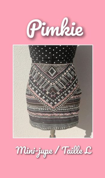 Mini-jupe ethnique bijoux broderie noir rose argenté Taille L Pimki