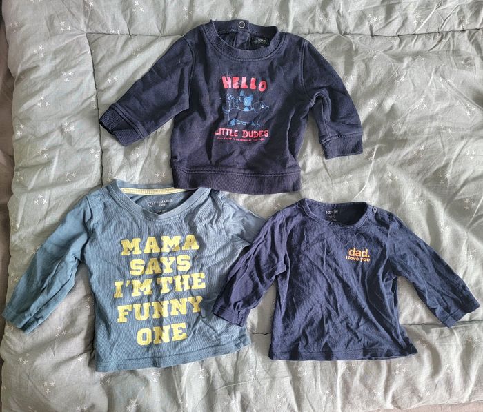 Lot de 2 t-shirts et un pull