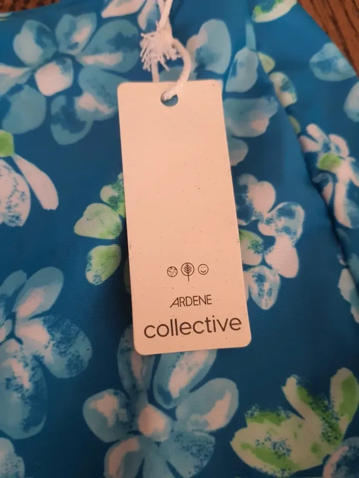 Jupe plage fleuries Ardene Collective taille L - photo numéro 5