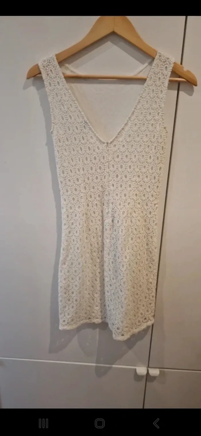 Robe dentelle blanche naf naf taille s Très bon état - photo numéro 3