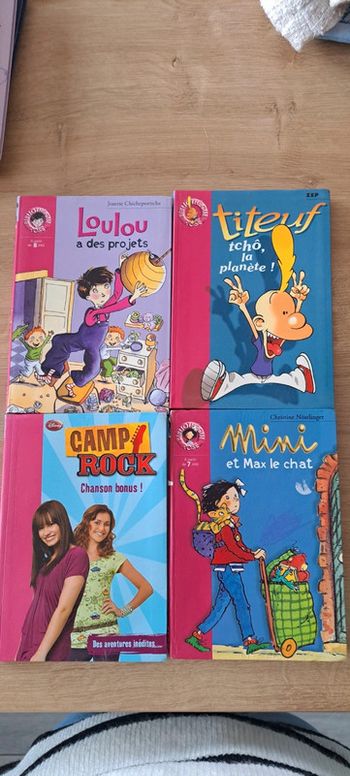 4 livres bibliothèque rose