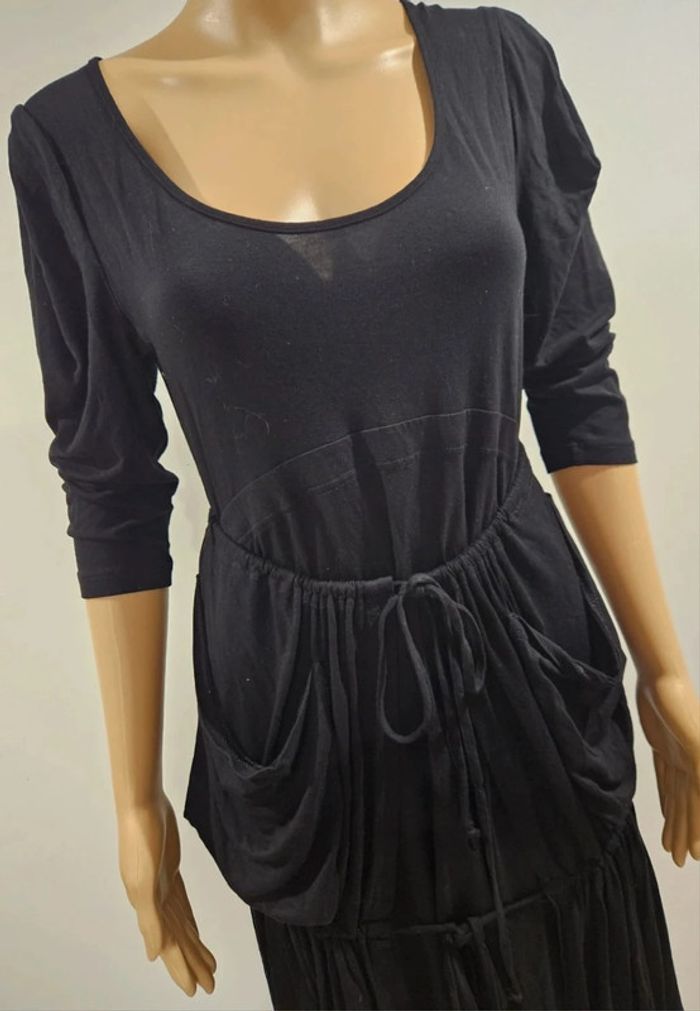 Robe Originale Tanais Taille 40 🖤 - photo numéro 2