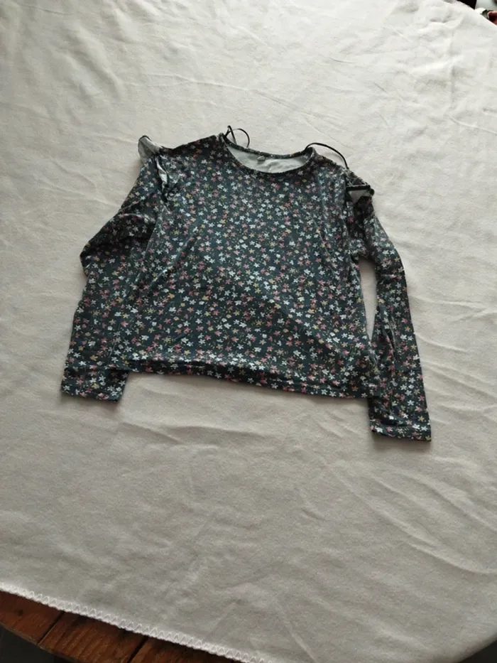 Tee shirt 10 ans fleur