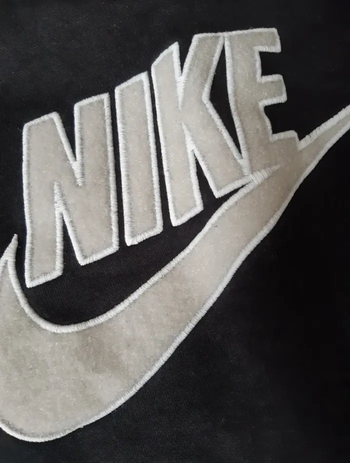 Sweat Nike à capuche T36 - photo numéro 5