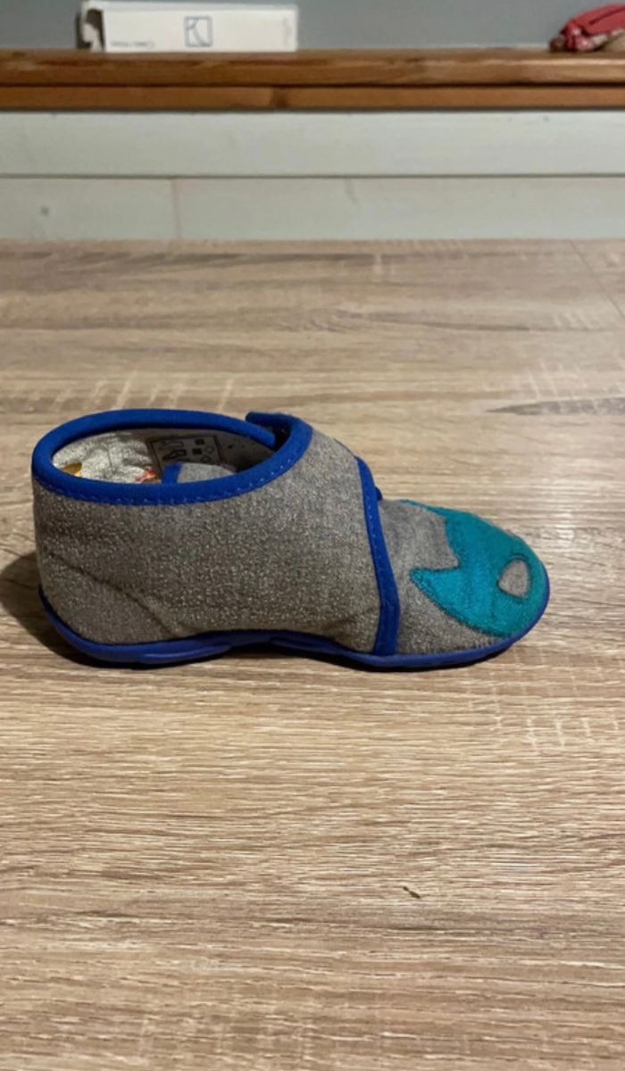 Chaussons GBB T.24 - photo numéro 3