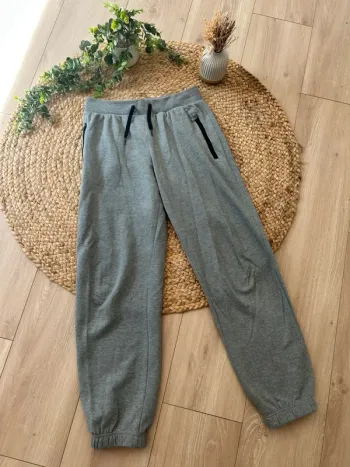 Pantalon jogging gris taille M