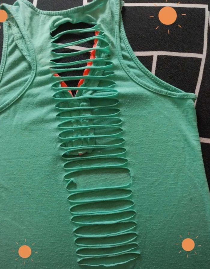 Haut vert TU - photo numéro 4