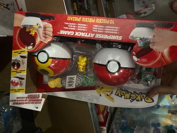 Figurine Pokémon Jeu d'attaque Surprise