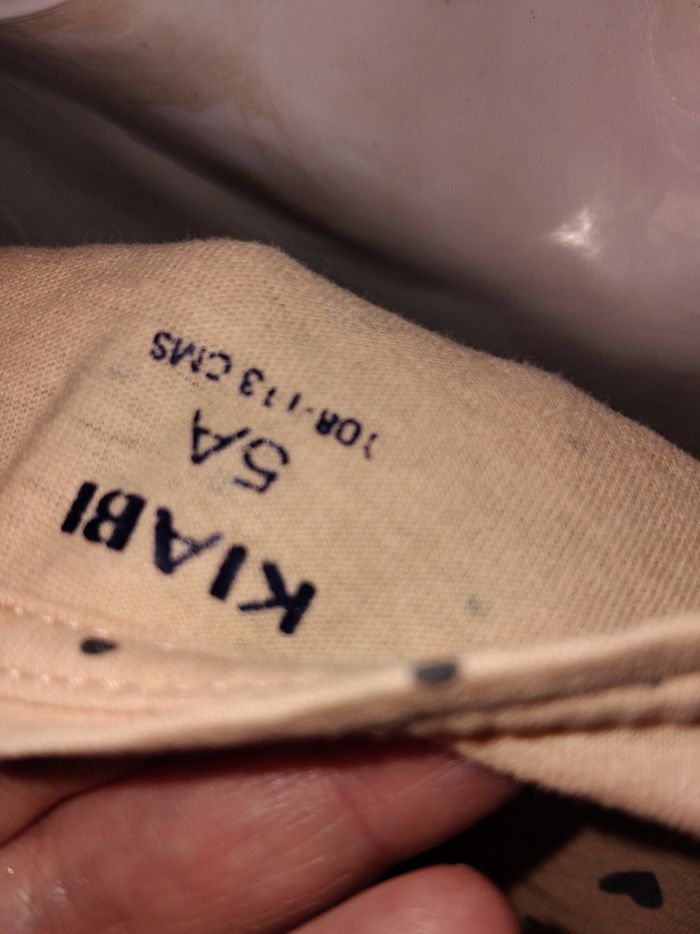 Tee shirt fille taille 5 ans marque kiabi - photo numéro 4