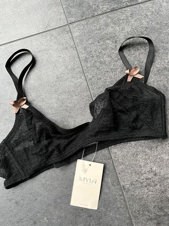 Soutien-gorge sans armature MYLA Neuf S