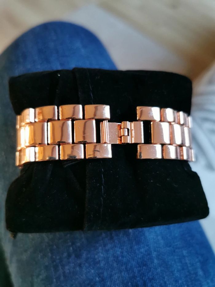 Montre or rosé Claire's - photo numéro 5