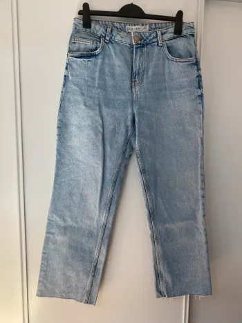 Jean clair droit évasé taille haute 42