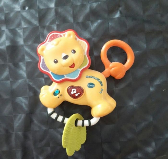 Hochet pti Lion Vtech
