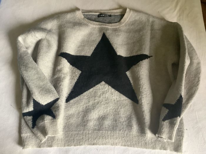 Pull étoilé