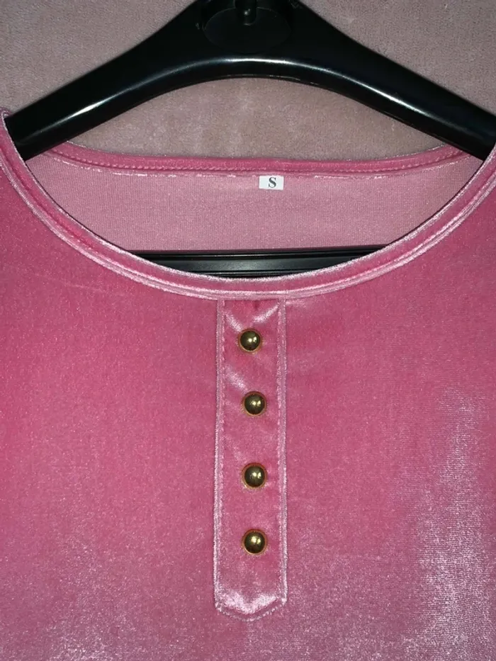 Top T36 Neuf 👚 - photo numéro 3