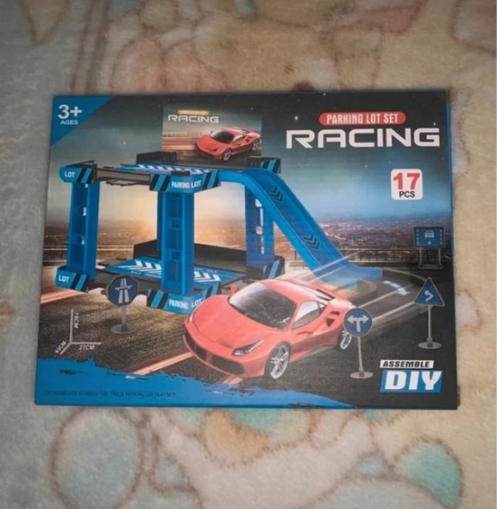 Parking de voitures enfant - Circuit de course à monter - 17 pièces (3+)