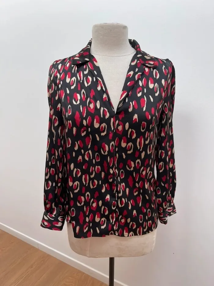 Superbe Blouse Akoz 🌸 S 36 - photo numéro 3