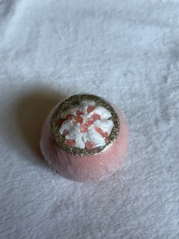 Bombe de bain grenade