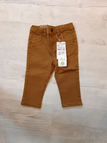 Jean slim marron Kiabi 12 mois NEUF