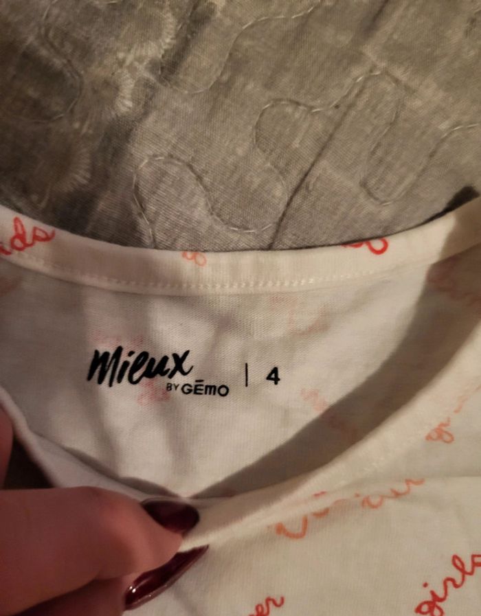 Tee shirt blanc à motif 4 ans - photo numéro 3