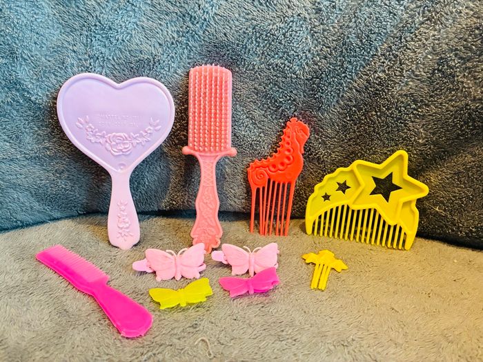 Lot accessoires cheveux Barbie vintage - photo numéro 1