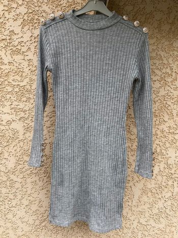 Robe grise