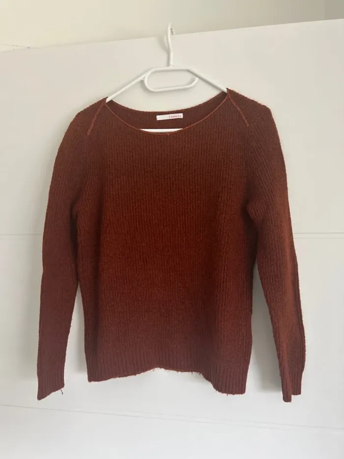 Pull marron