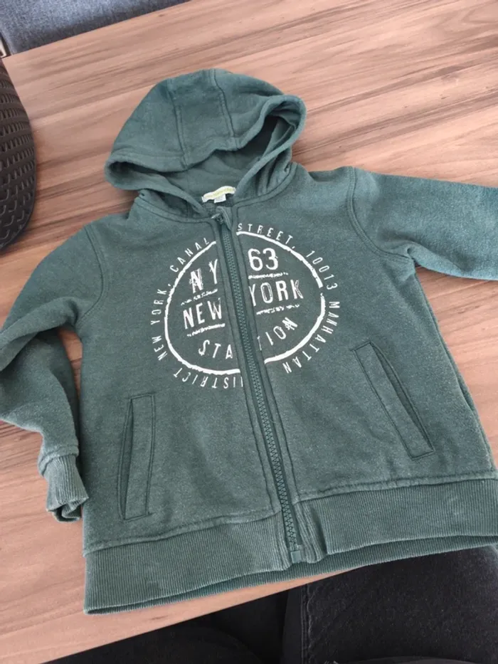 Veste à capuche Vertbaudet 5 ans