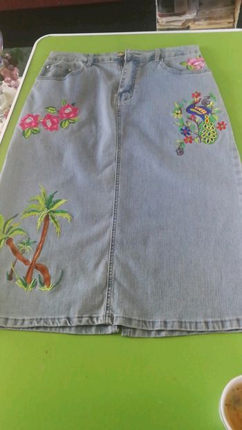 Magnifique jupe en jean