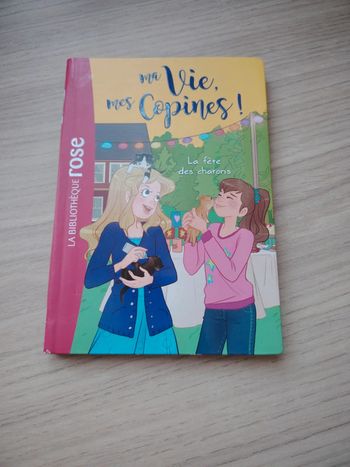 Livre ma vie de copines tome 4 de la bibliothèque rose
