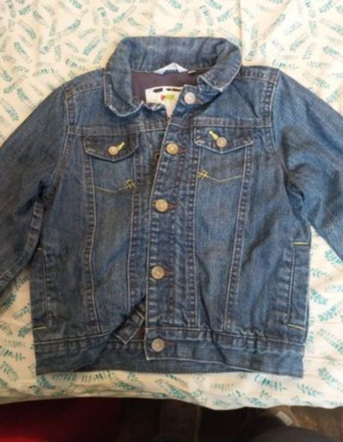 Veste en jean doublée pour garçon en 5 ans