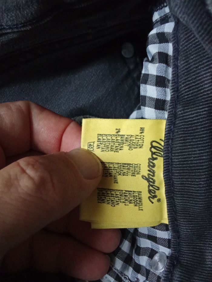Jean de  femme taille 38.marque wrangler - photo numéro 8