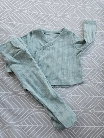 Ensemble 2 pièces taille 3-6 mois 🌸
