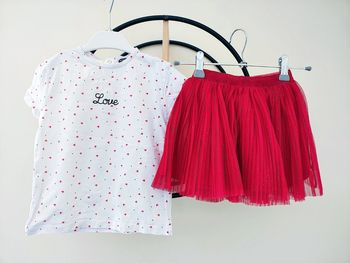 36 mois 3 ans ensemble été teeshirt Kiabi et jupe Okaïdi