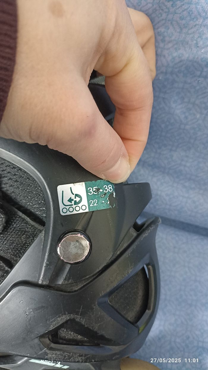 Roller et protection Oxelo Decathlon 35-38 - photo numéro 5