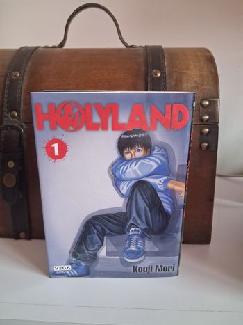 Manga Holyland tome 1 collector jaquette édition exclusive Fnac