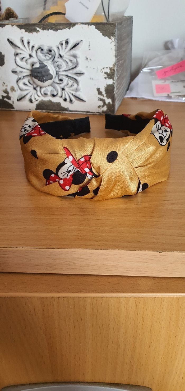 Serre Tête minnie petit pois
