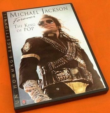 DVD  Michael Jackson  Forever  The King of Pop   (2010)