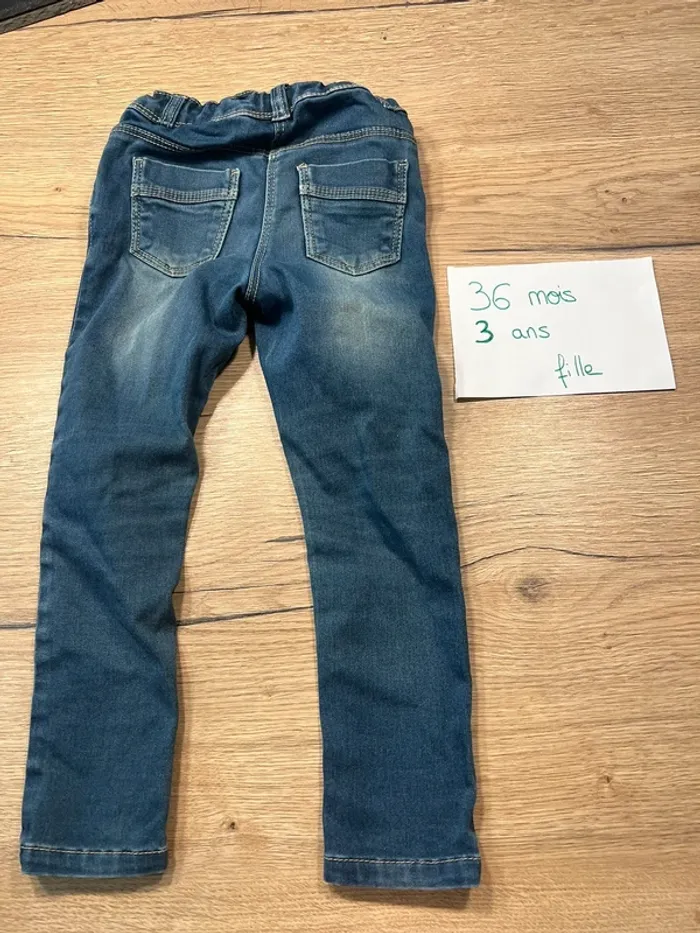 Jeans 3 ans - photo numéro 2