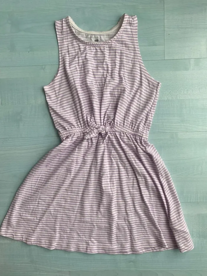 Robe à rayures violet et blanc h&m 7/8ans