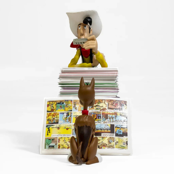 LUCKY LUKE - Lucky Luke & Rantanplan sur pile de BD - Figurine 25cm - photo numéro 9