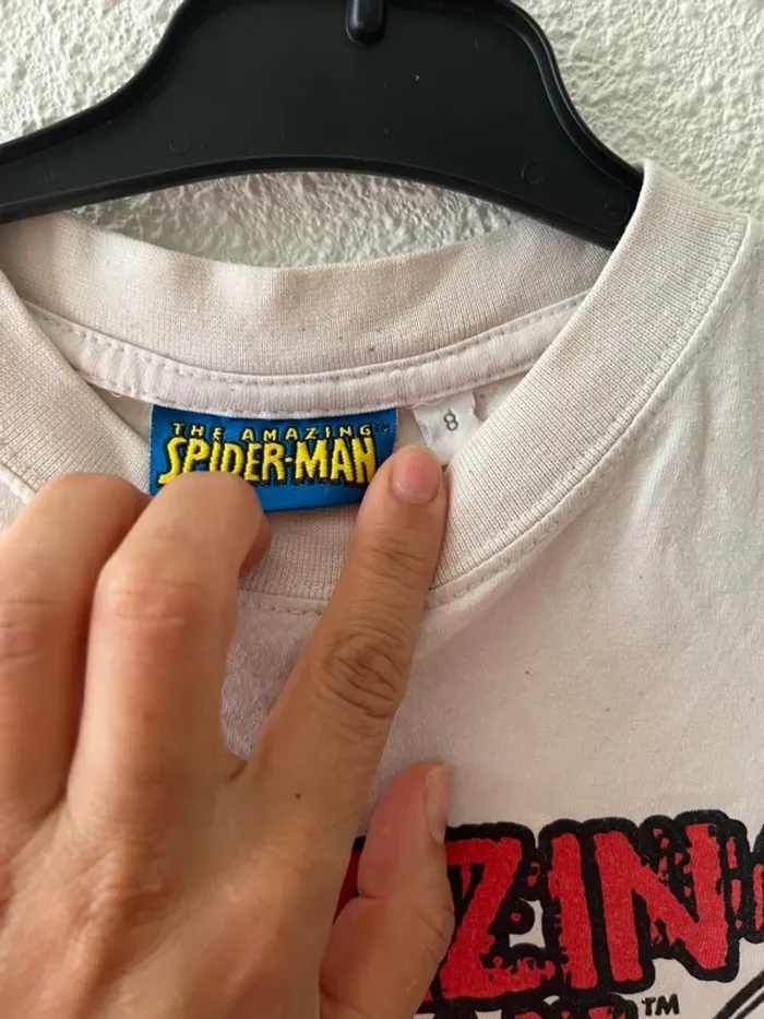 T-shirt Spiderman taille 8 ans - photo numéro 3