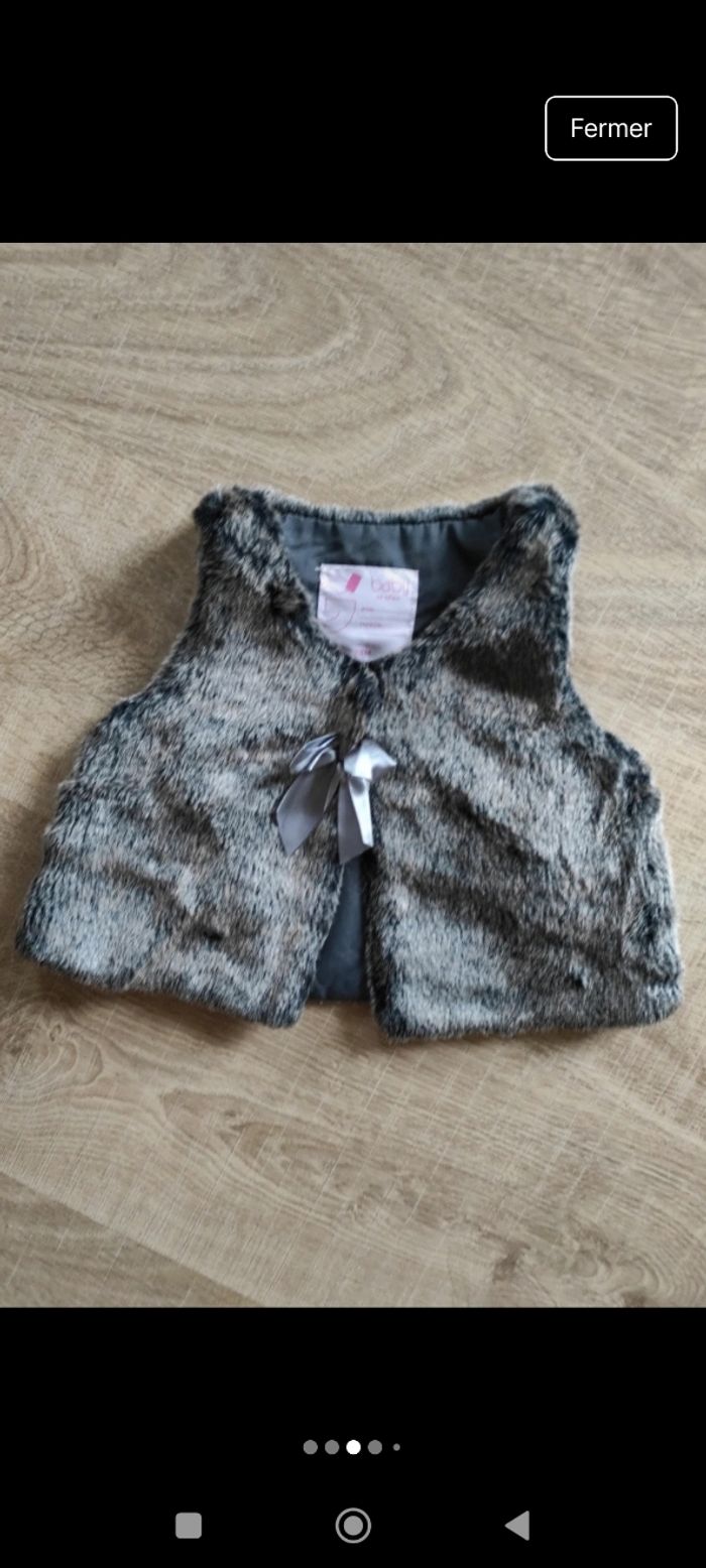 Gilet comme neuf sans manches fille 24 mois - photo numéro 3